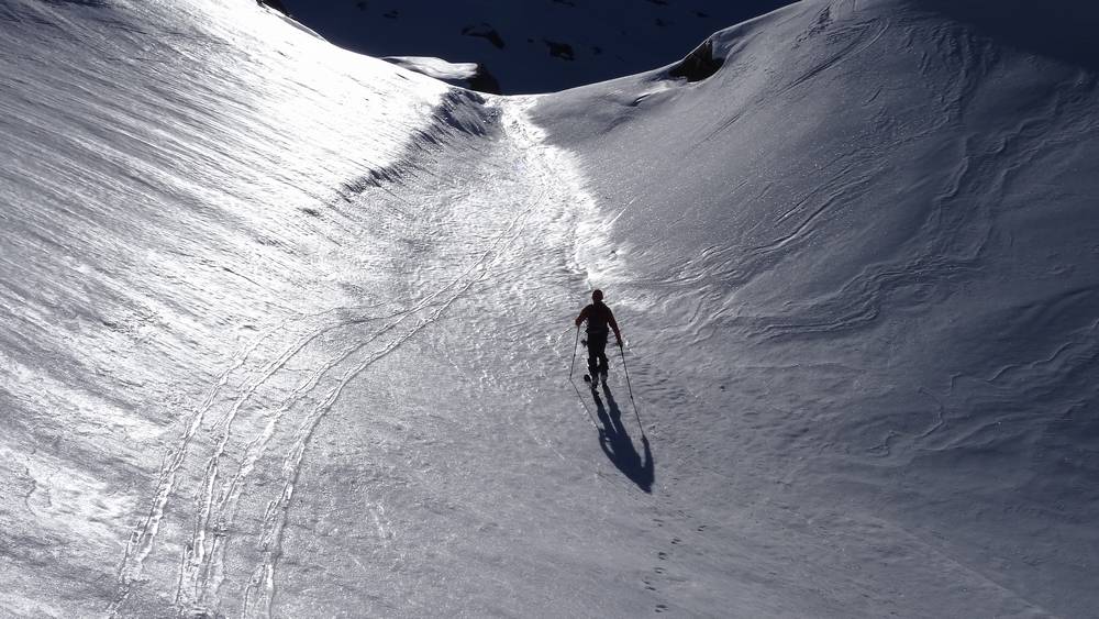 Manu illumine la neige de sa présence !