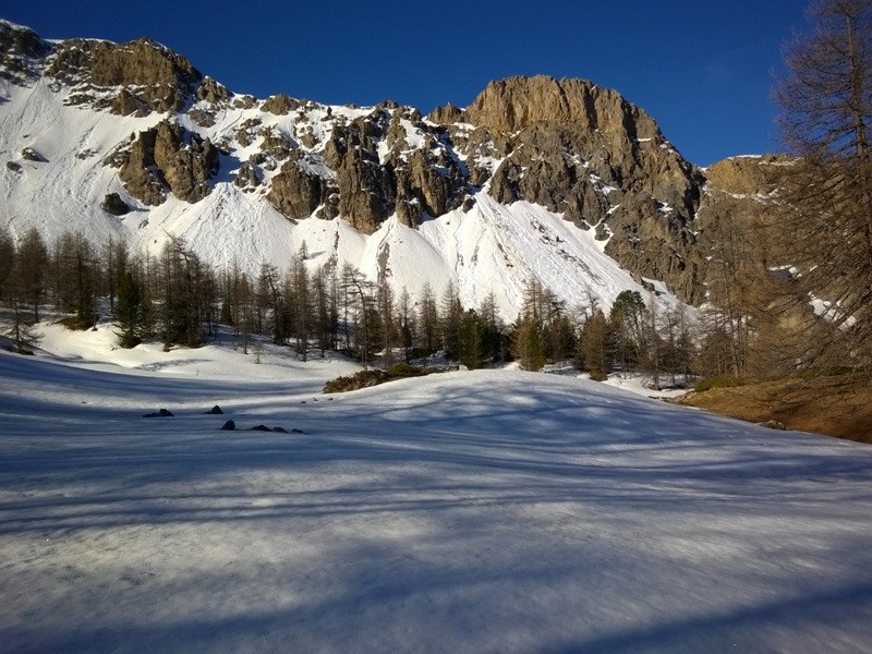 début du Vallon d'Albert - coulées dans les pentes Est du Vallon.