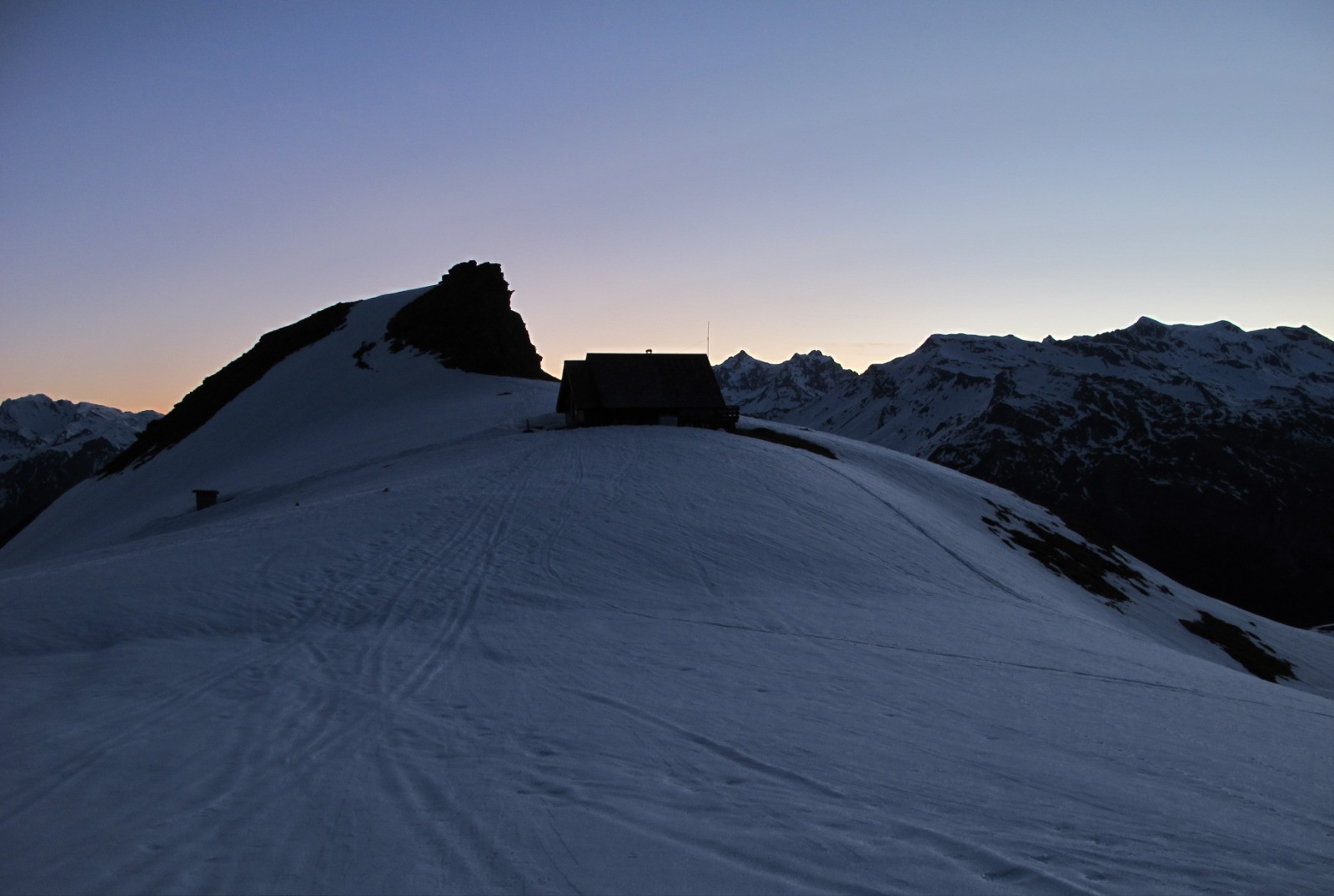 Dôme de la Sache - Refuge de Turia