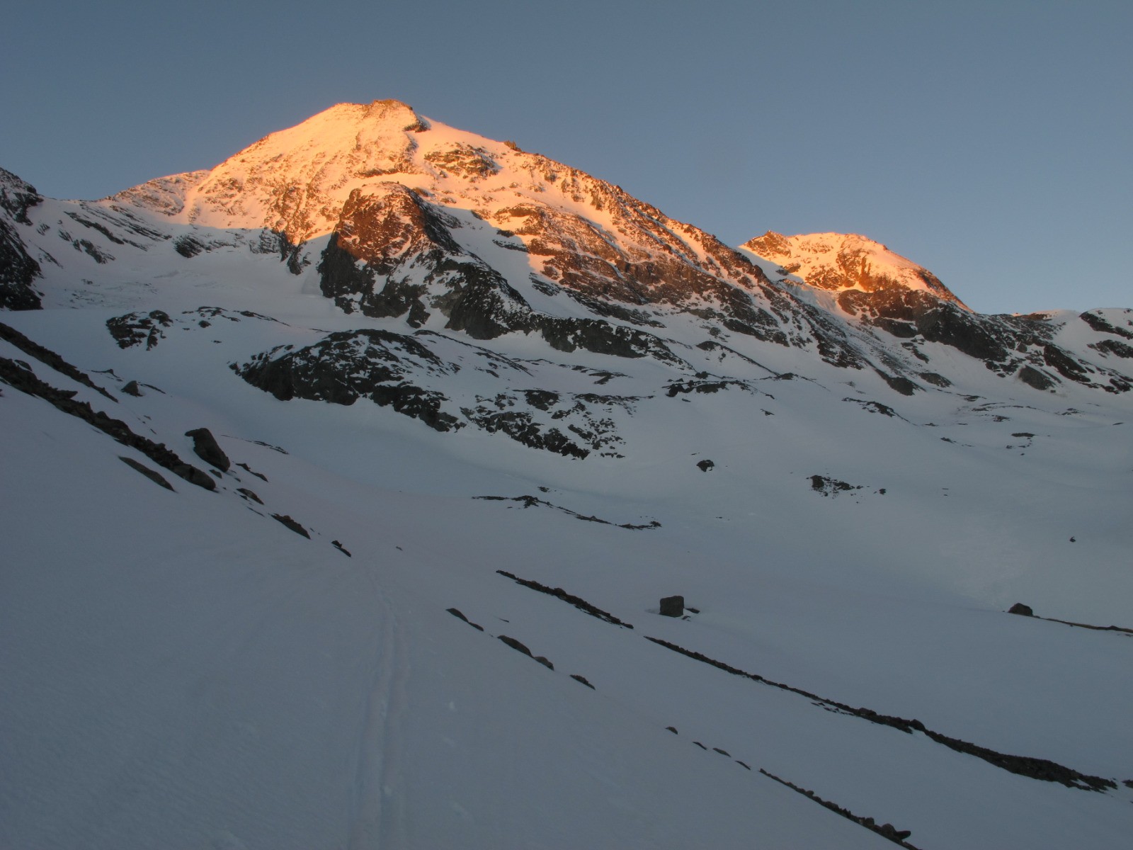 Mont Pourri - Face Nord de Turia à l'aurore