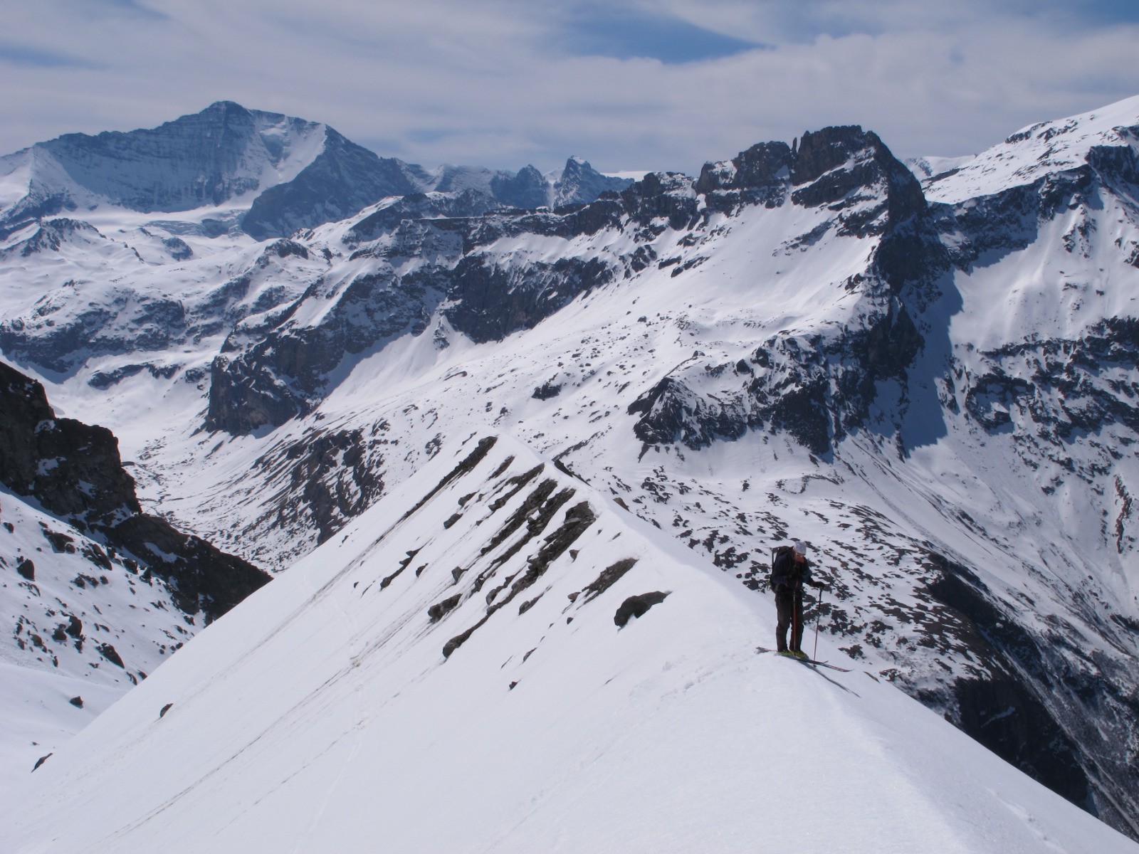 Mont Pourri - Haut de la moraine et Grande Casse au fond