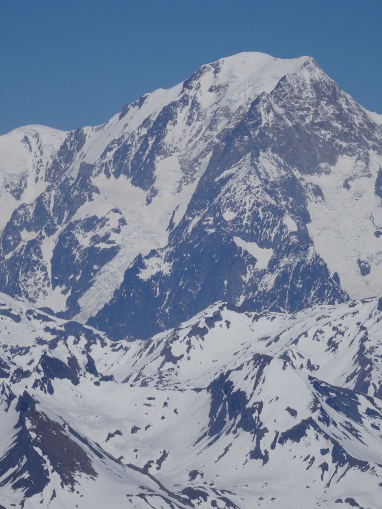 face Ouest Mont-Blanc, la directe De Beneditti semble pas mal
