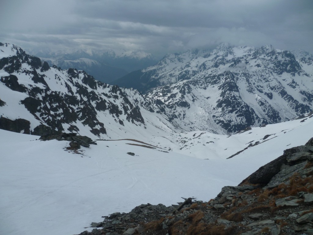 Encore bien skiable au dessus de 2000 m