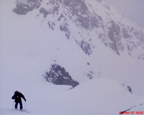 #4 Montée au dessus du lac encore : Juste avant le dernier replat avant le col de la mine du fer Montée au dessus du lac encore : Juste avant le dernier replat avant le col de la mine du fer
