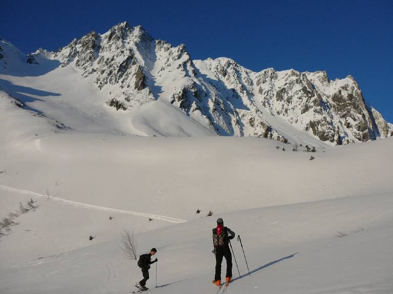 #1 Couloirs en Libre-Service : Belle enfilade d Couloirs en Libre-Service : Belle enfilade d'objectifs, avec cette neige, humm ça donne envie