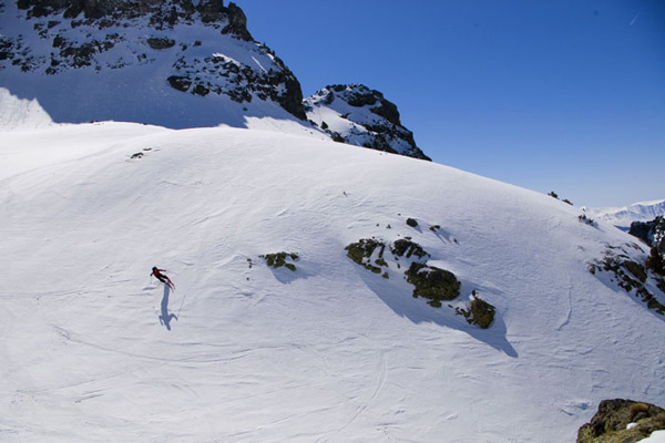 #4 Grandes courbes : Grandes courbes dans une bonne transfo Grandes courbes : Grandes courbes dans une bonne transfo