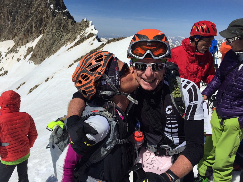 #50 Pistache félicité par Ikky qui l Pistache félicité par Ikky qui l'a encore enfumé dans la montée à la madone