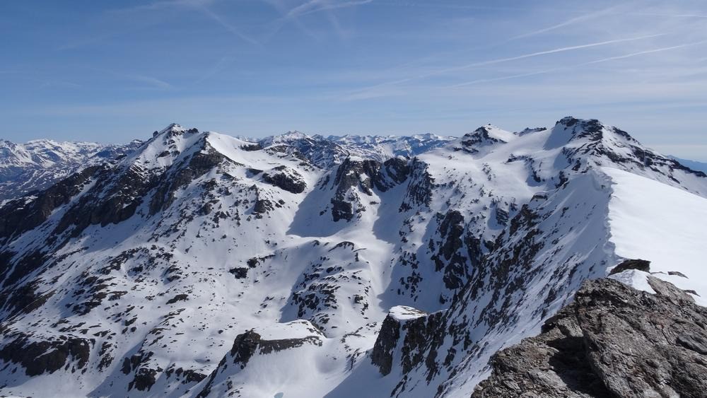 #9 Mont d Mont d'Ambin à gauche, Niblé-Ferrand à droite