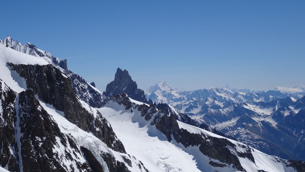 #20 de la Noire de Peuterey au Mont Rose de la Noire de Peuterey au Mont Rose