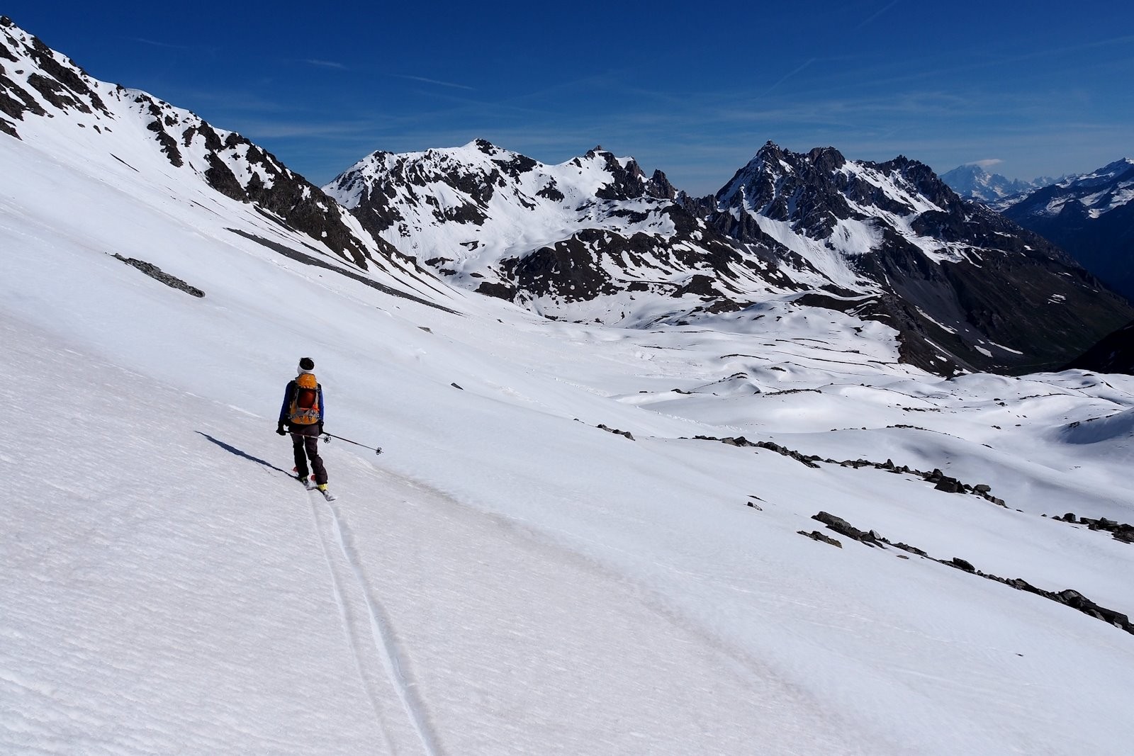 On se laisse glisser en direction du Lac Blanc.