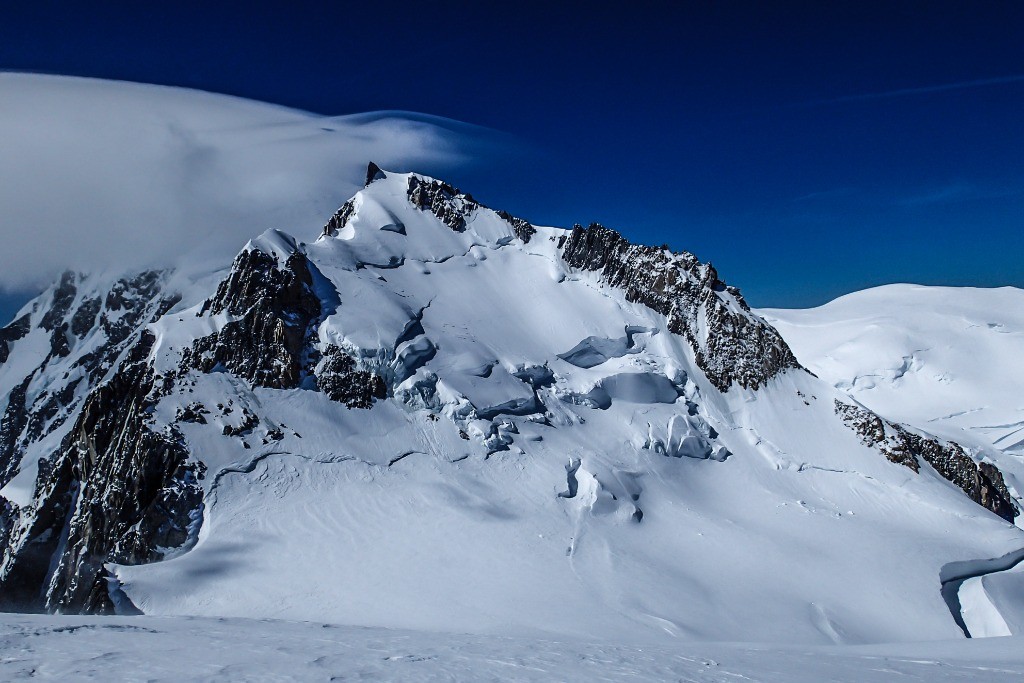 Mont Maudit et Mont Blanc dans la tourmente