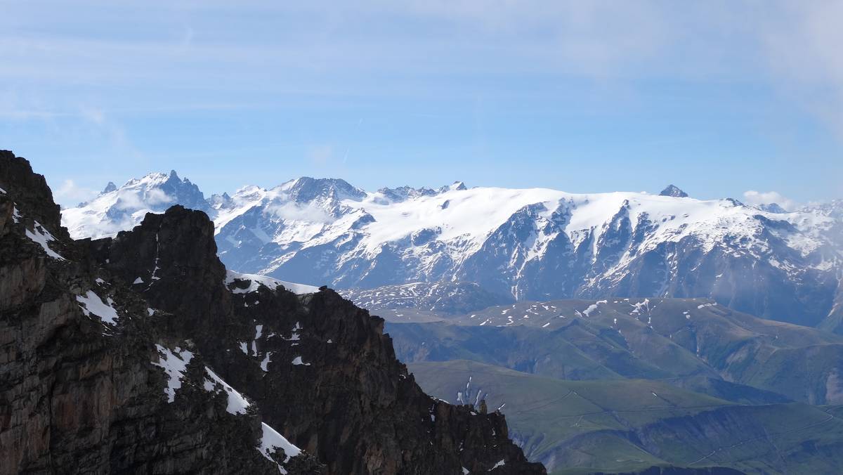 #8 Contrastes Contrastes