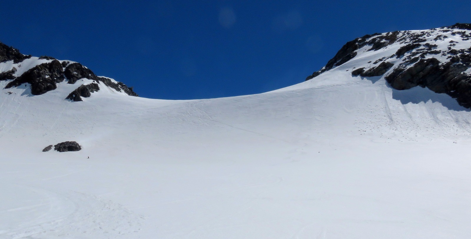 #6 Col de Gébroulaz, privilégiez la partie de droite bien plus lisse Col de Gébroulaz, privilégiez la partie de droite bien plus lisse