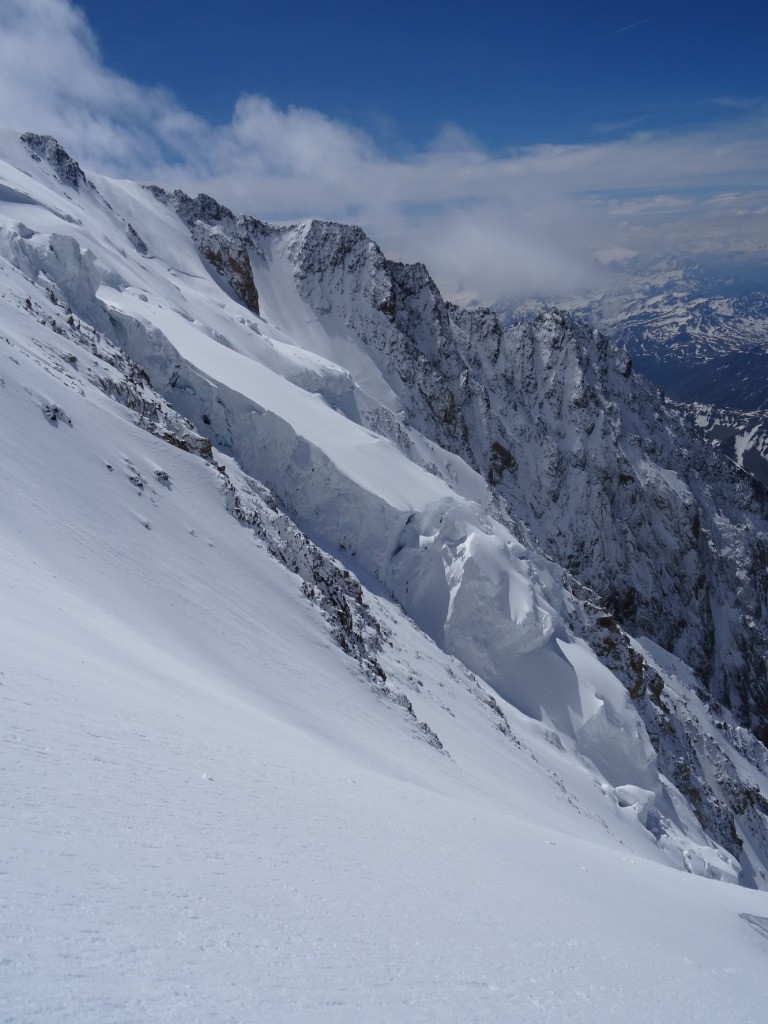 #12 face centrale et le glacier suspendus face centrale et le glacier suspendus