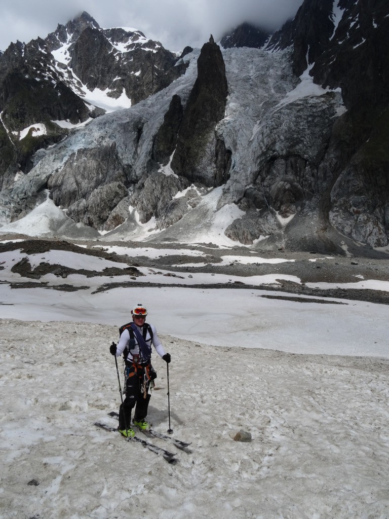 #37 moi devant le glacier du Mont-Blanc moi devant le glacier du Mont-Blanc