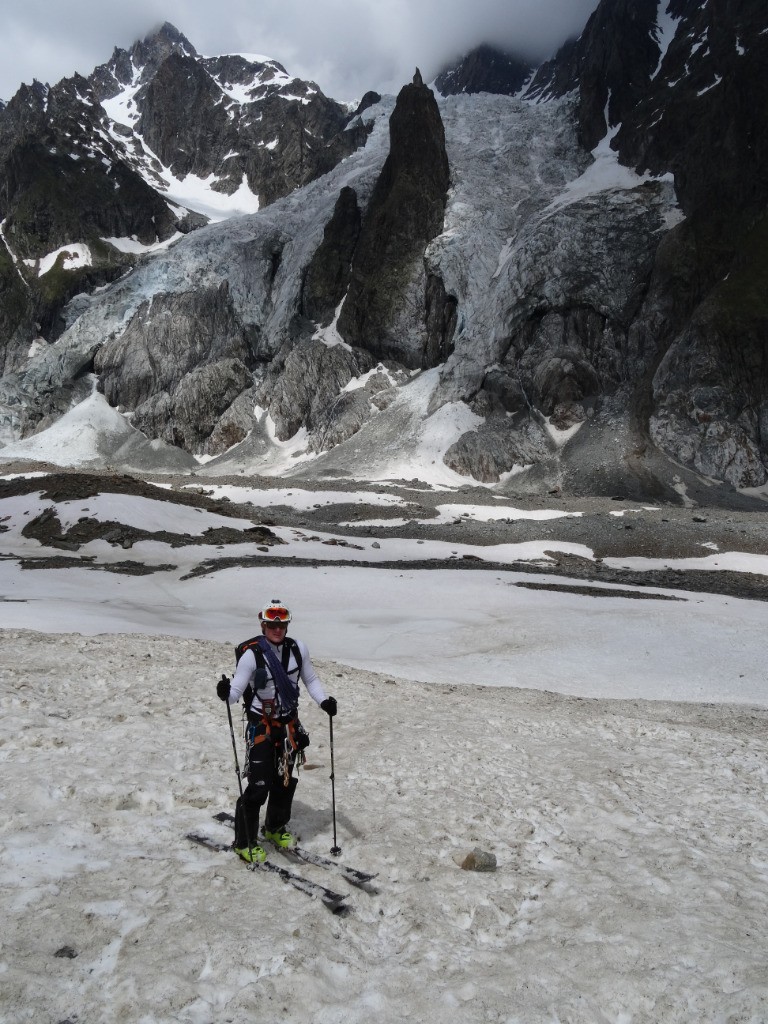 moi devant le glacier du Mont-Blanc