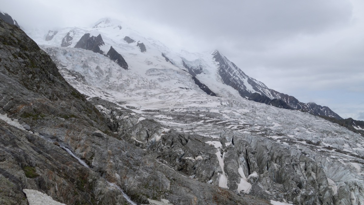 Le glacier des Bossons fait peine à voir!