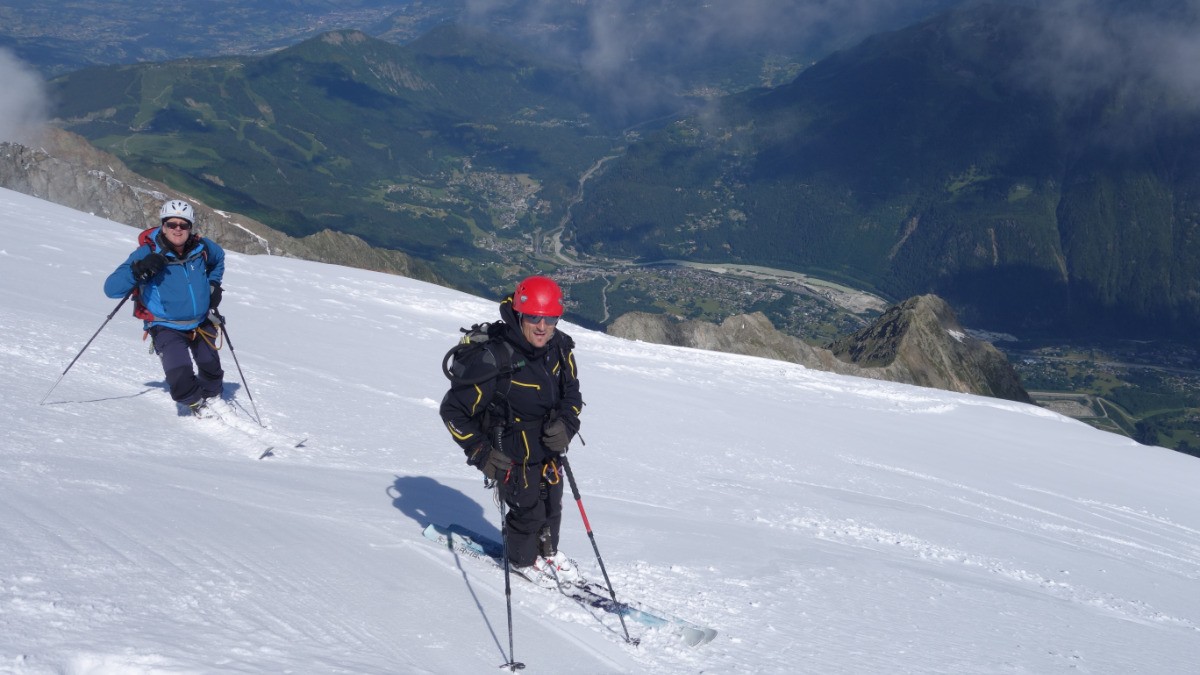 Patrick et Joël dominent la vallée de Chamonix