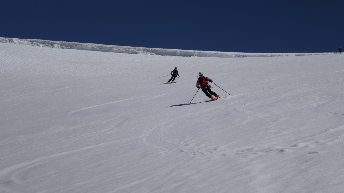 #40 Descente en excellente moquette, ici David et Delphine Descente en excellente moquette, ici David et Delphine
