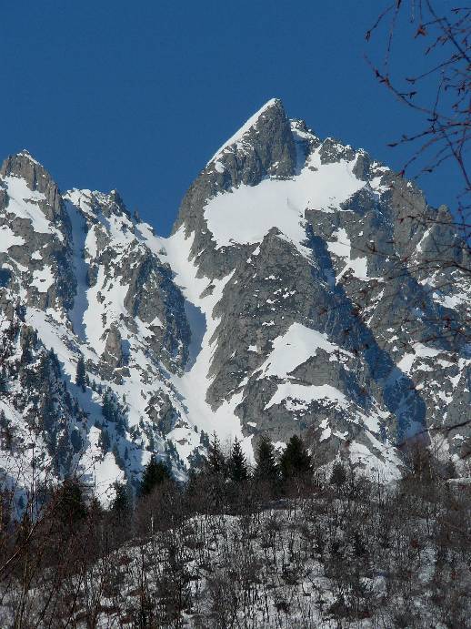 #4 Le coudé Surchauffé : Si vous voulez y aller, c Le coudé Surchauffé : Si vous voulez y aller, c'est correcte comme neige mais pas après 9 heures du mat !