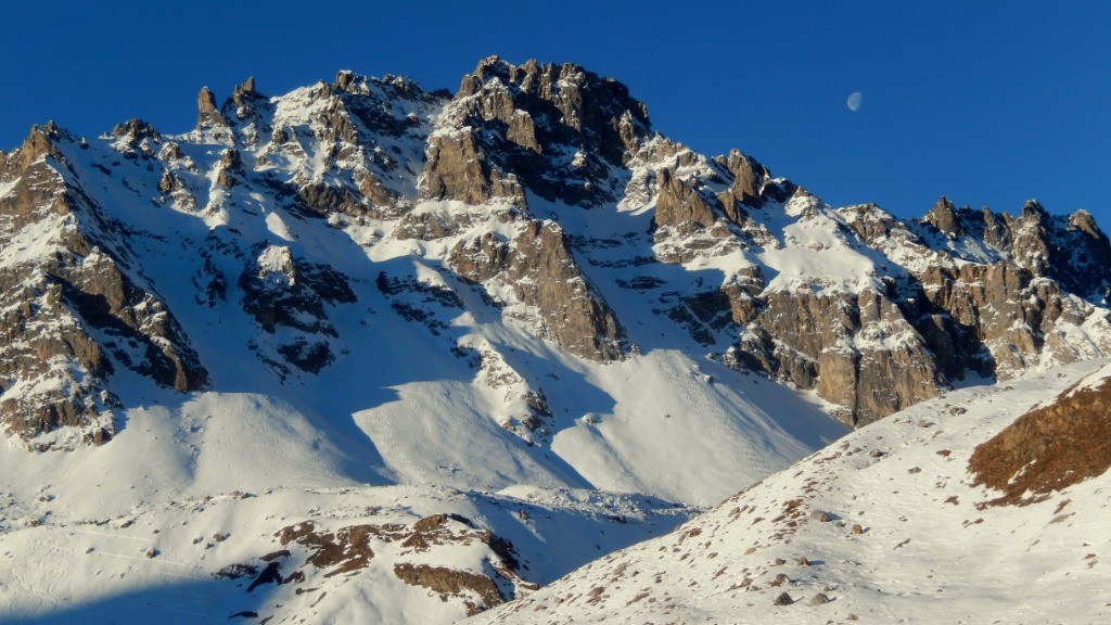 #10 Le lendemain, les lignes vues du refuge Le lendemain, les lignes vues du refuge