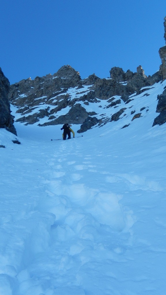 #5 Le bon, à droite Le bon, à droite