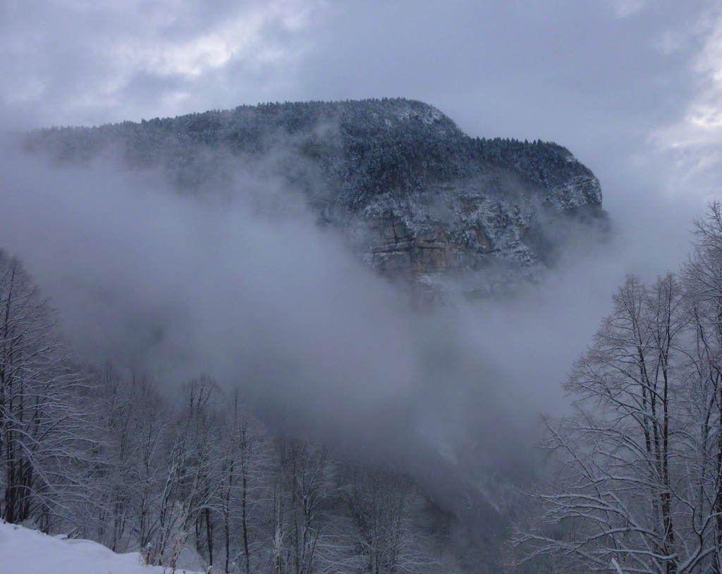 #1 le Peney en arrière plan. le Peney en arrière plan.