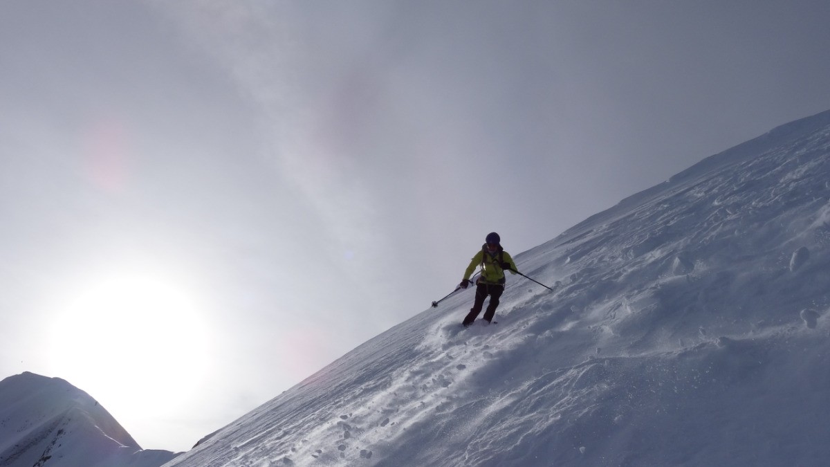 #4 Nath dans le haut de la face NE Nath dans le haut de la face NE