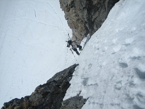 #2 Raccourci : ED dans le couloir sous le refuge du Pavé Raccourci : ED dans le couloir sous le refuge du Pavé