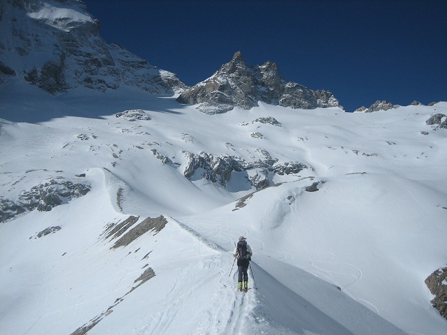 #1 Clos des cavales : ED sur la moaraine du Glacier du clos des Cavales, sous l Clos des cavales : ED sur la moaraine du Glacier du clos des Cavales, sous l'imposante face N de la Grande Ruine