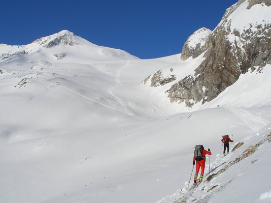 glacier d'Ossoue : on s'eleve tranquillement