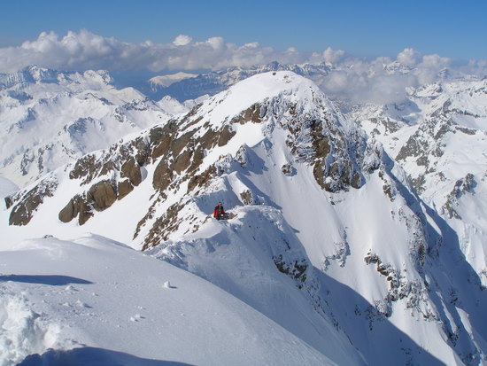 arète sommitale : ambiance haute montagne