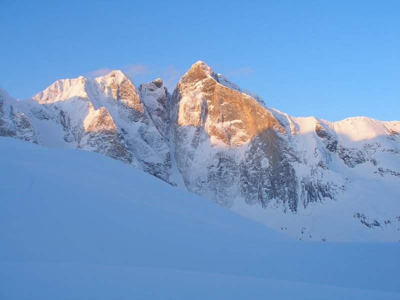 face nord du Vignemale : lever de soleil