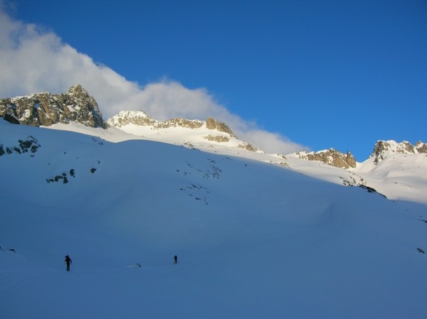 Jour 3 : La longue traversée en direction de la Brêche de Chaussenque (au fond)