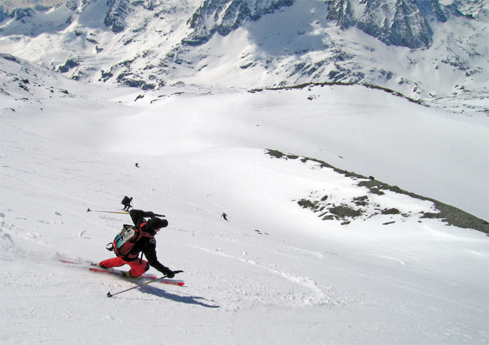 #3 Carve : Séance de carve sous le glacier de Labby. Carve : Séance de carve sous le glacier de Labby.