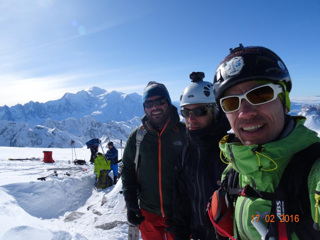 #2 11h30, l 11h30, l'equipe au sommet