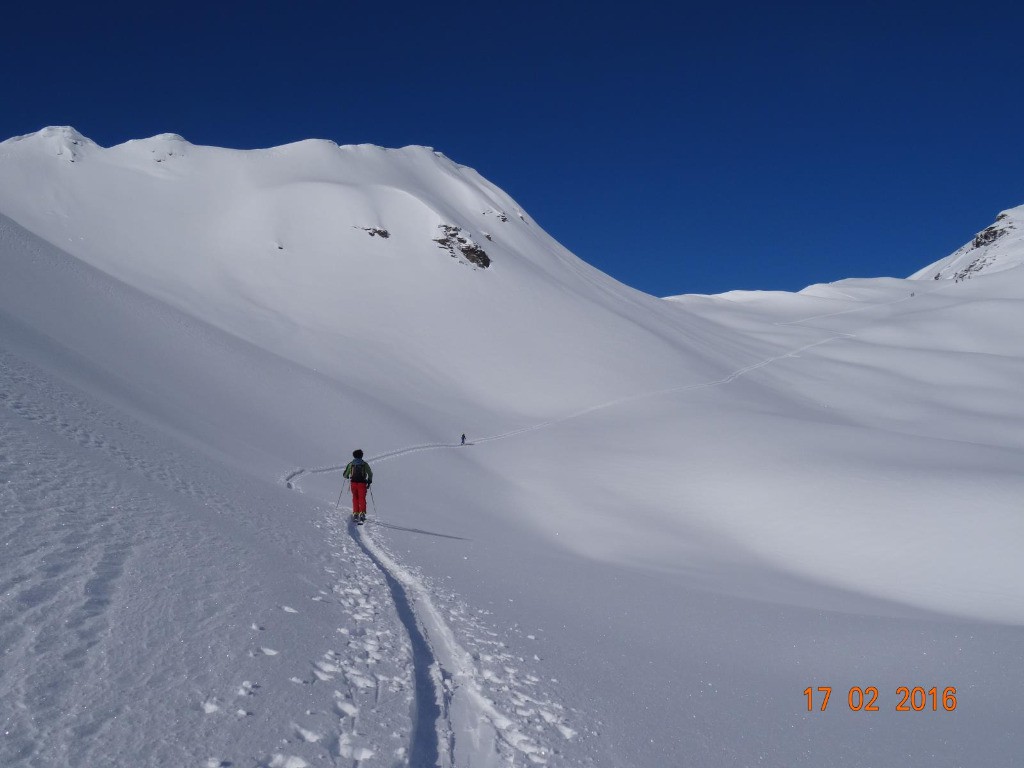 #1 étonnement, vraiment beaucoup de neige étonnement, vraiment beaucoup de neige