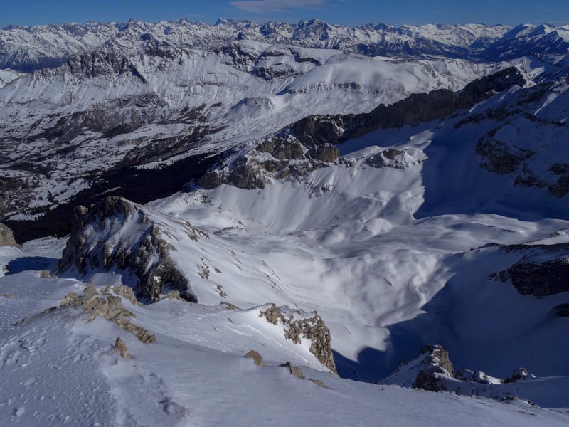 #14 l l'entrée du couloir est vitrifiée
