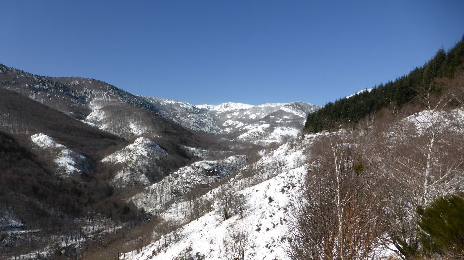 #1 Sur la route du Col, Rocher de l Sur la route du Col, Rocher de l'Aigle en vue