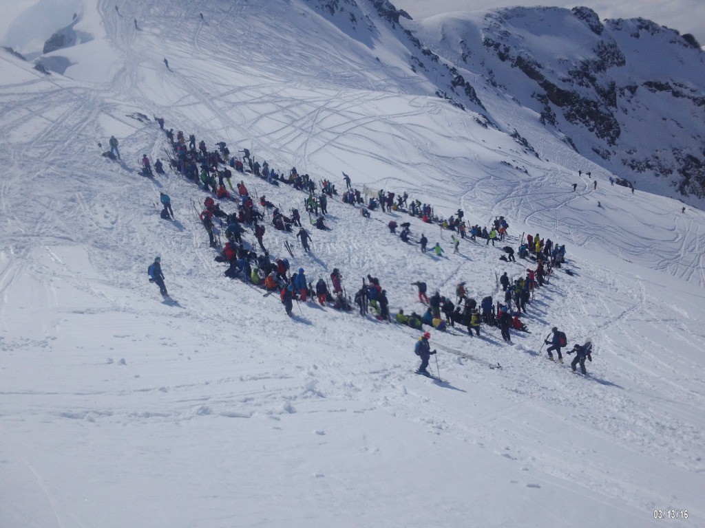 Aux premiers arrivants, vue depuis l'ante cime