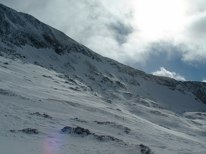 Pas de la mine : Pas de la mine bien dégarni mais qui doit passer en piolet crampons.