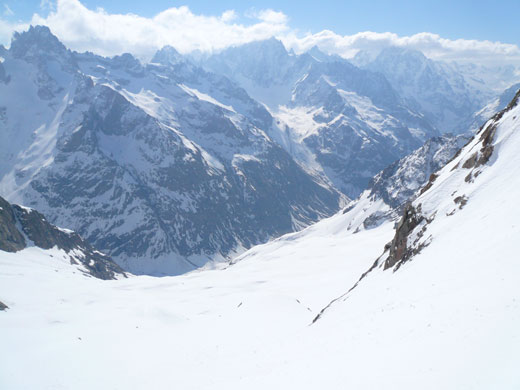 #3 Vallon du plaret : Une pente régulière et skiante, dans un cadre somptueux Vallon du plaret : Une pente régulière et skiante, dans un cadre somptueux
