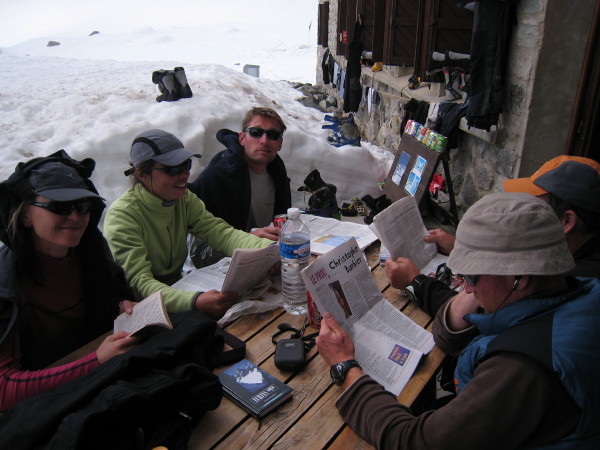 #34 Les gauchistes : En pleine lecture. Merci au Monde Diplo, au Plan B, Toponeige/IGN et autres. Les gauchistes : En pleine lecture. Merci au Monde Diplo, au Plan B, Toponeige/IGN et autres.