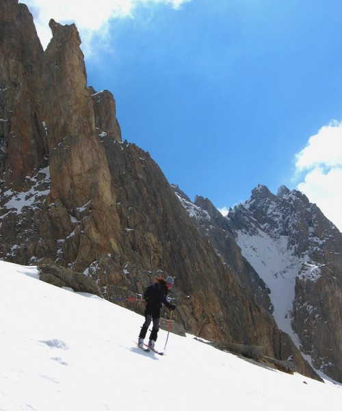 #5 Pointe des Cerces : Val cheveux au vent sous de beaux pinnacles Pointe des Cerces : Val cheveux au vent sous de beaux pinnacles