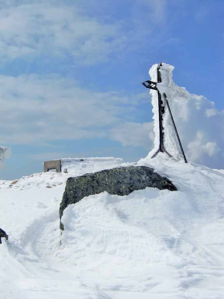 Coix au sommet de PSH, l'altimètre indique 1650m! ;-)
