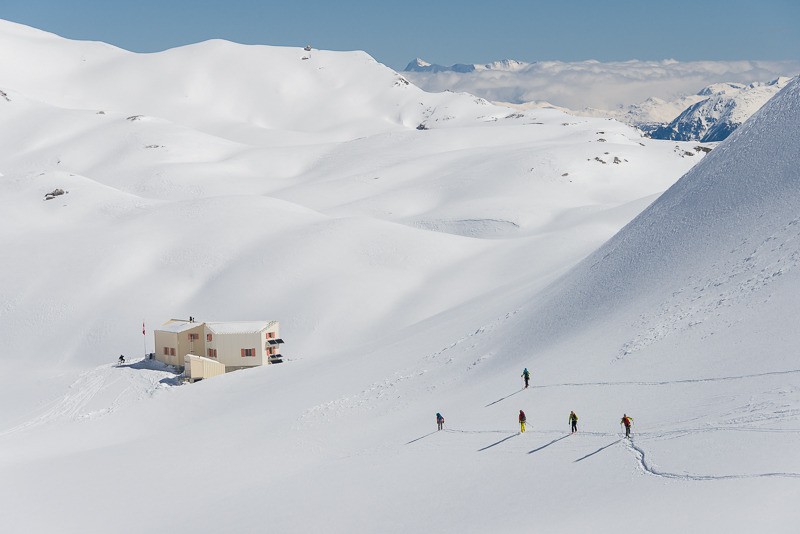 Descente sur l'excellente cabane des Audannes.