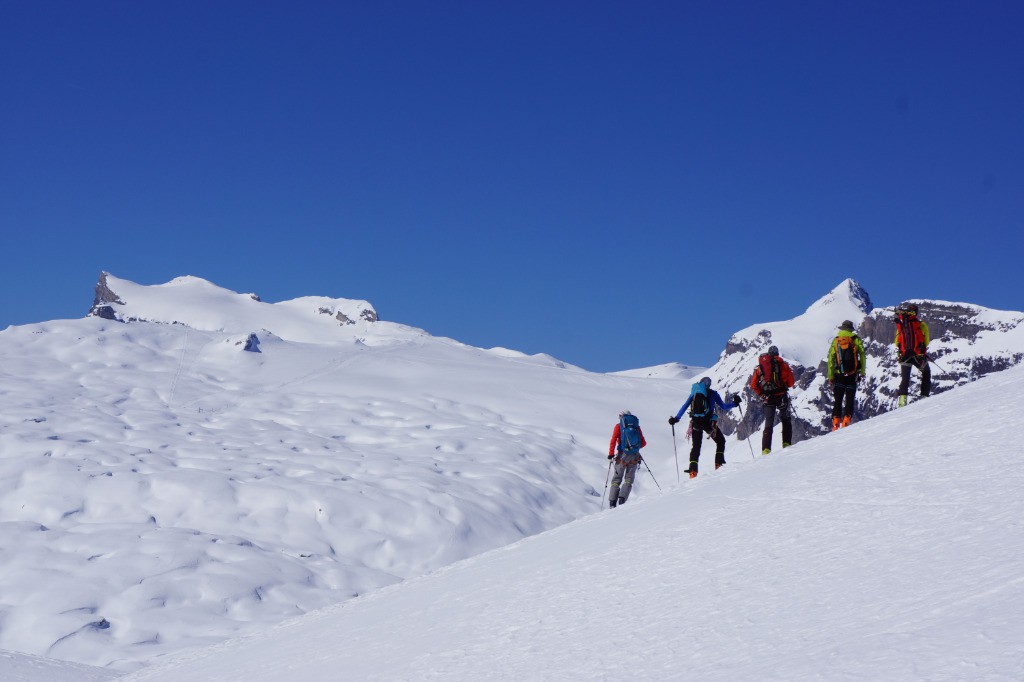 #44 Descente vers Tsanfleuron. Descente vers Tsanfleuron.