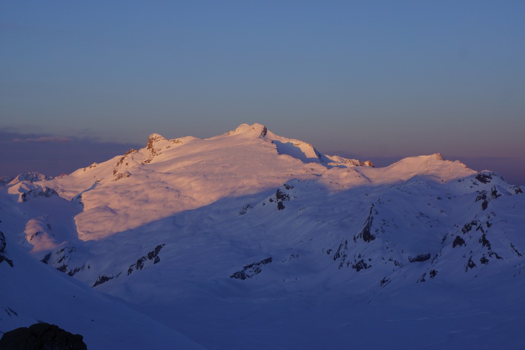 Lever de soleil sur le wildhorn.