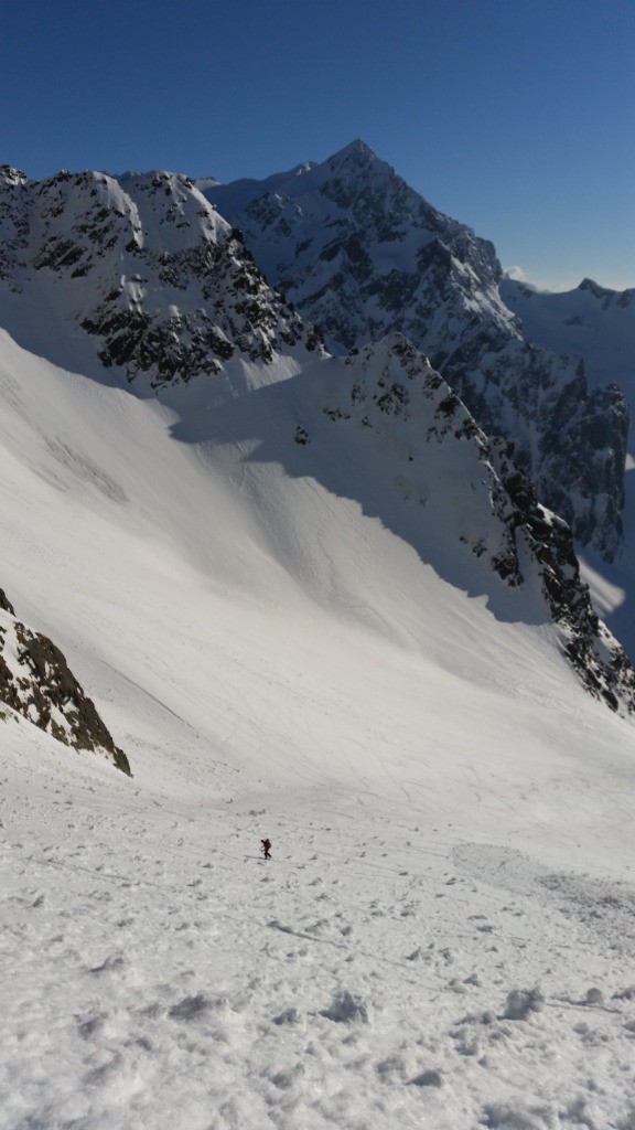 #9 La fièvre du samedi soir, dans la Plagne Vaumard. La fièvre du samedi soir, dans la Plagne Vaumard.