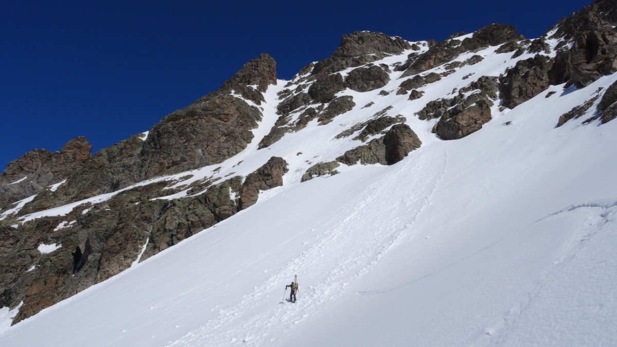 #6 Couloir enfin en vue Couloir enfin en vue
